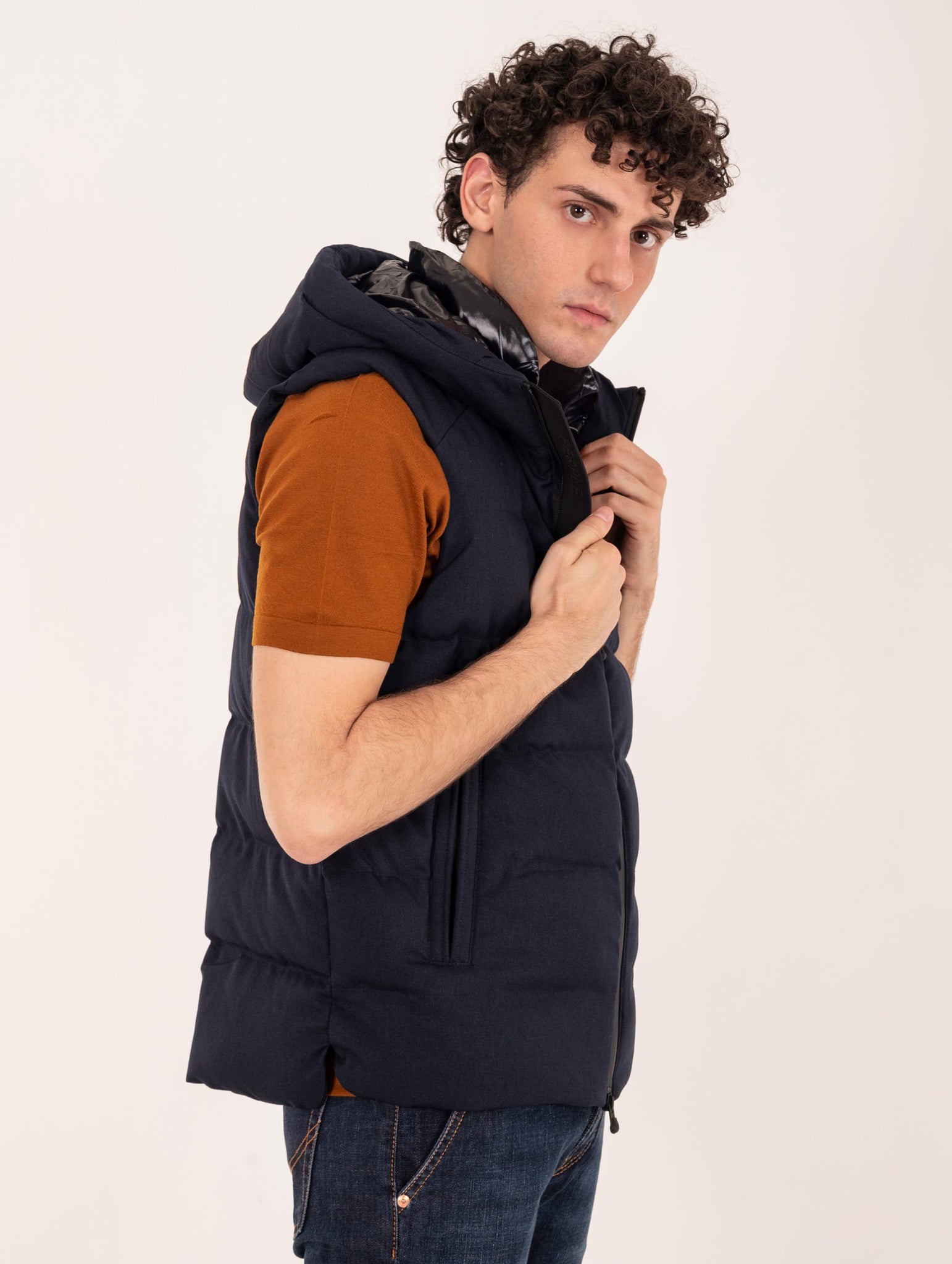 Gilet People of Shibuya Kor con Cappuccio in Tessuto Tecnico Blu