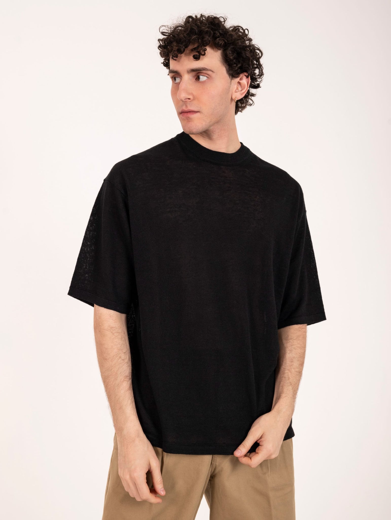 Maglia Girocollo M/M Roberto Collina in Lino Nero