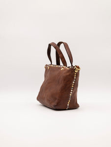 Mini Shopper Kura Campomaggi con Borchie in Pelle Cognac