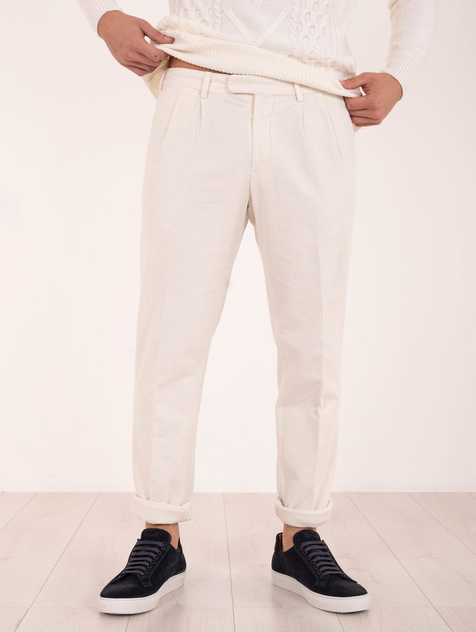 Pantalone Devore Flexoweist a Coste in Velluto, Seta e Cashmere Latte