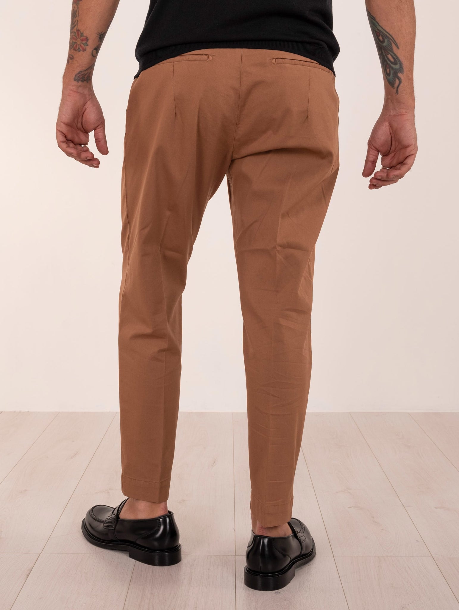 Pantalone Entre Amis Cropped in Cotone Tabacco