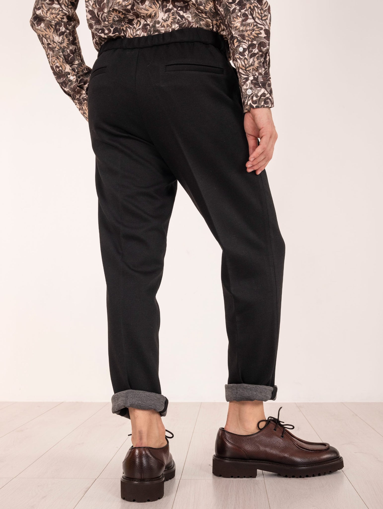 Pantalone Jogger Devore in Viscosa Double Nero