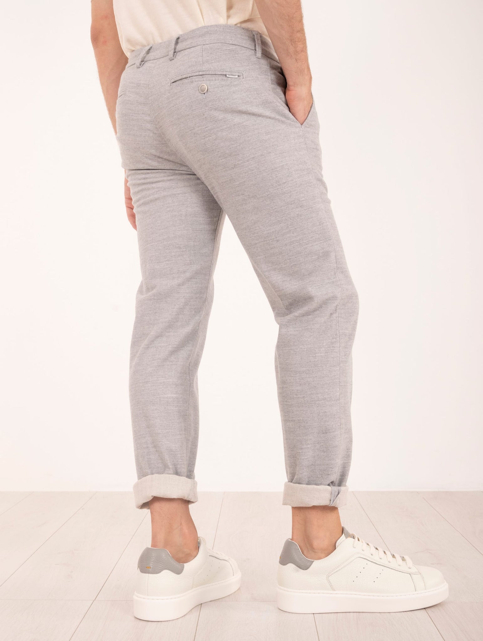 Pantalone Re-Hash in Cotone e Viscosa Spigato Grigio Chiaro Melange